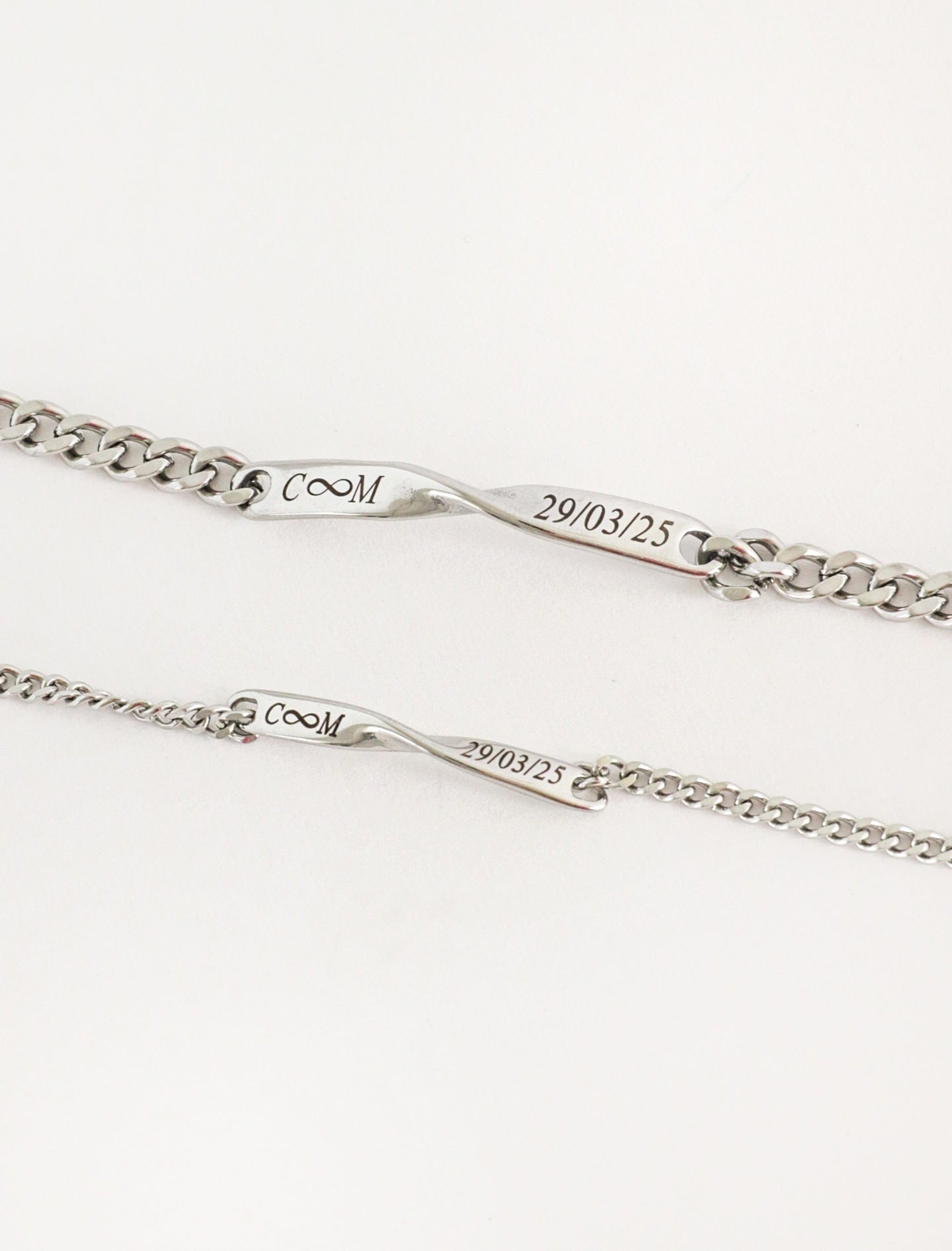 Pulsera Lazo de Amor