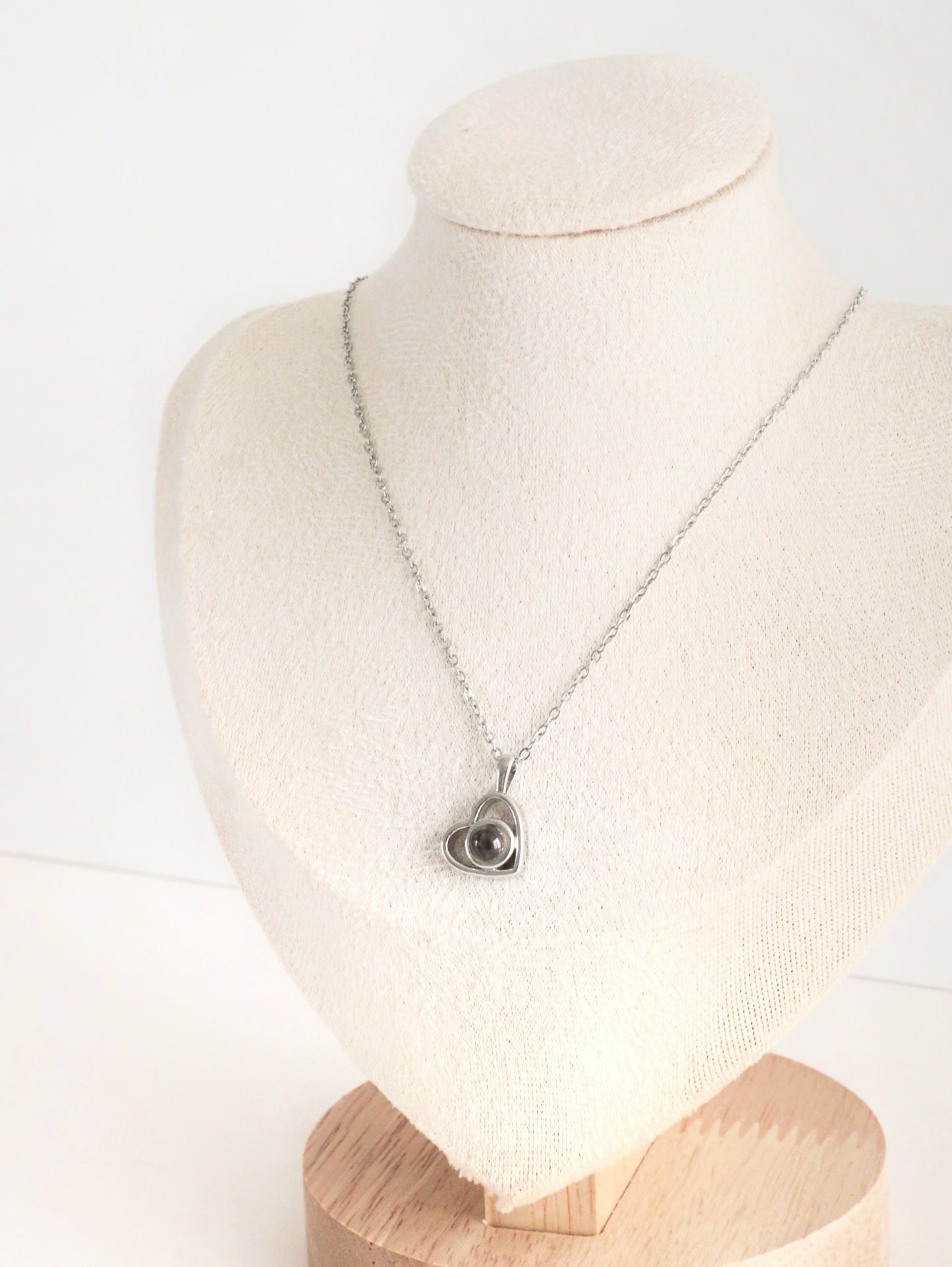 Cadena Te Amo en 100 idiomas ojo de cristal