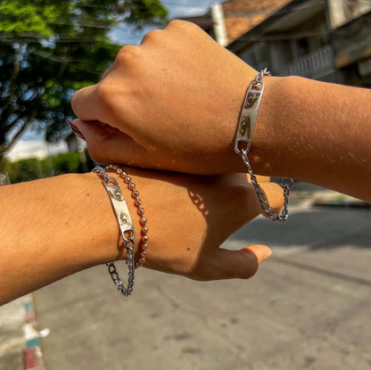 Brazaletes con miradas Personalizadas