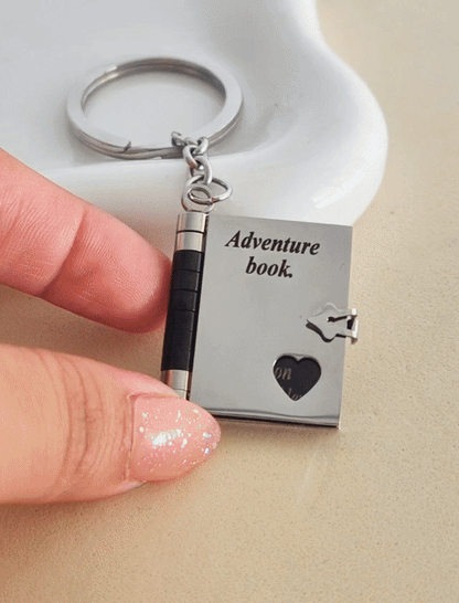 Llavero Libro de Amor