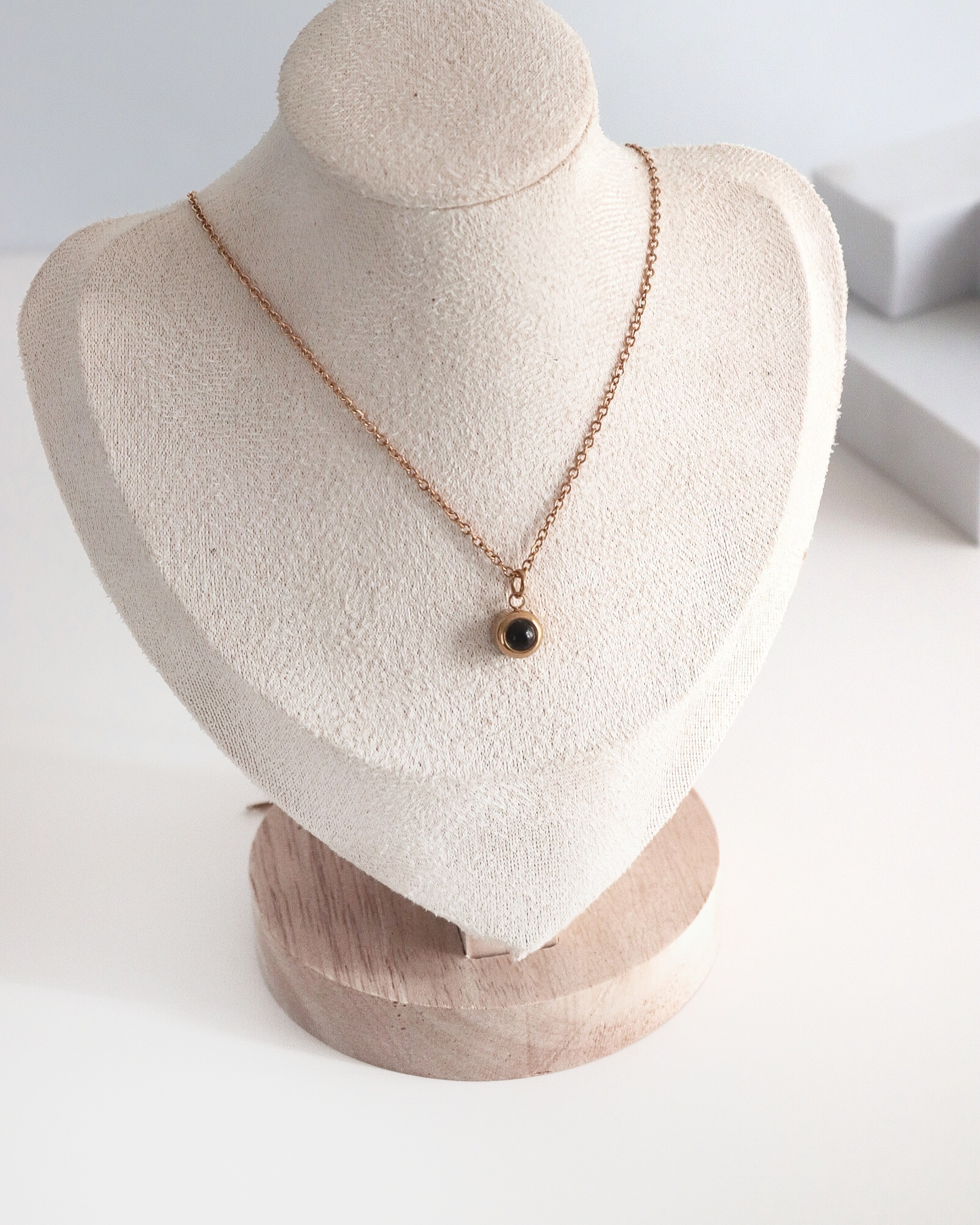 Cadena Instante Eterno (Ella)