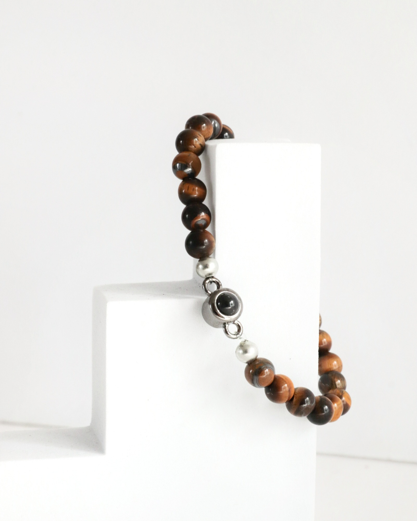 Brazalete ojo de tigre proyectable