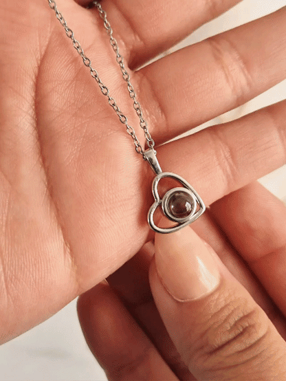 Cadena Te Amo en 100 idiomas ojo de cristal